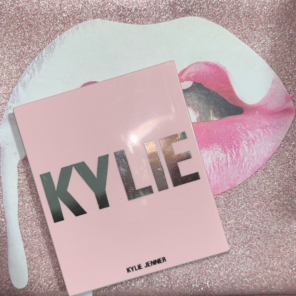 Kylie blush